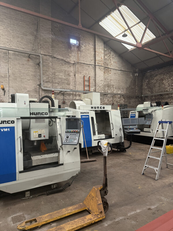 Hurco VMX30m - CNC Milling Machine - 2007 - Image 3